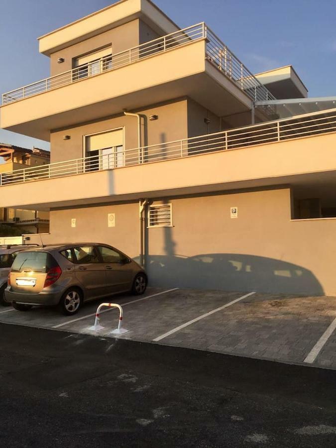 Apartmán Sunset House Fiumicino Exteriér fotografie